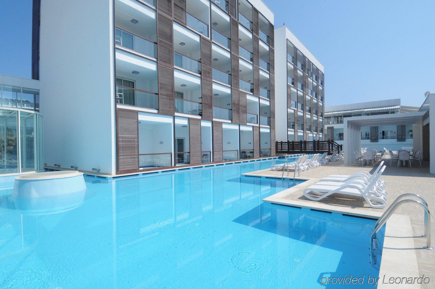Sentido Golden Bay (Adults Only) Hotell Avsallar Exteriör bild
